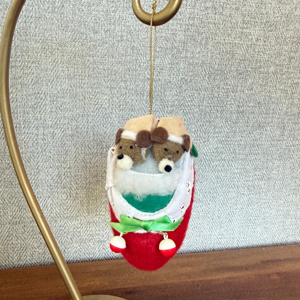 Vintage MCM Cottagecore Twee Russ Berrie Felt Christmas Ornament Bears Slipper
